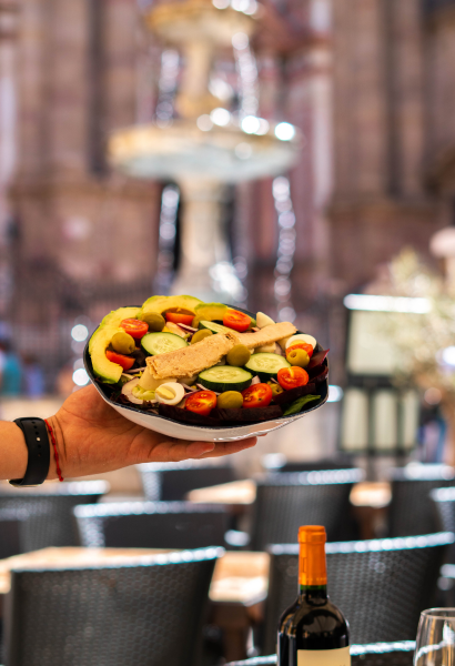 la mejor ubicación para comer en el centro de Málaga